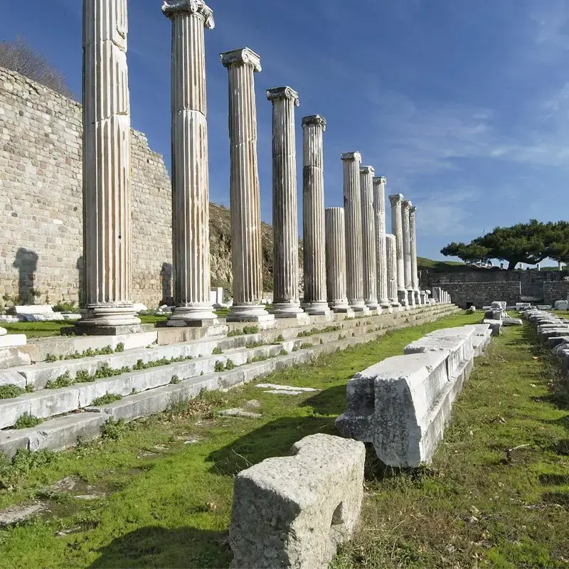 Day 5: Troy – Pergamon – Izmir