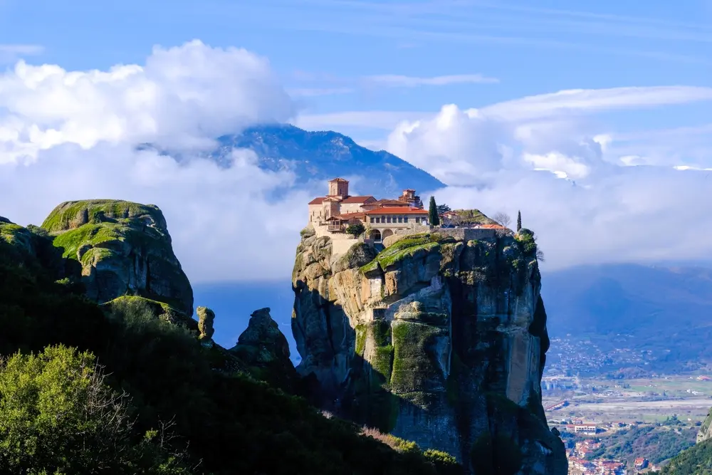 Day 10: Thessaloniki, Kalambaka, Delphi