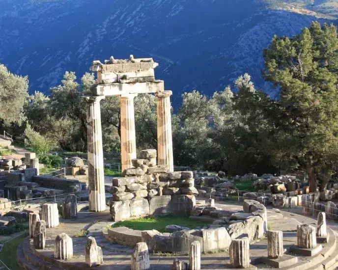 Day 11: Kalambaka, Meteora, Delphi