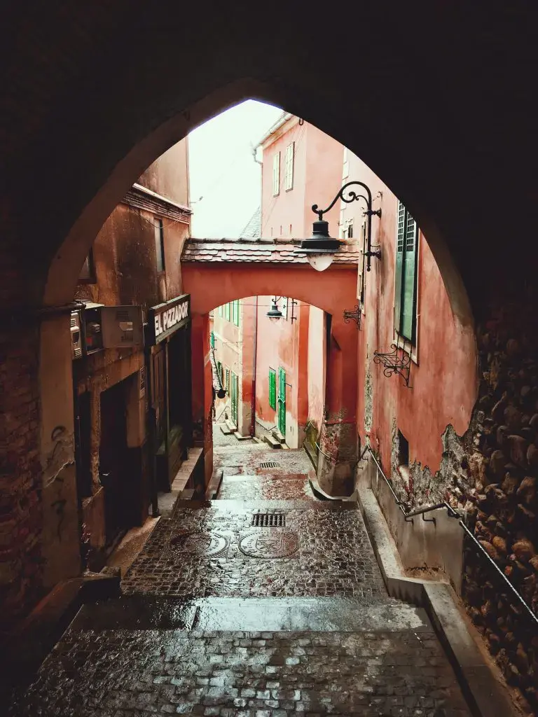 Day 16: Sibiu, Bucharest